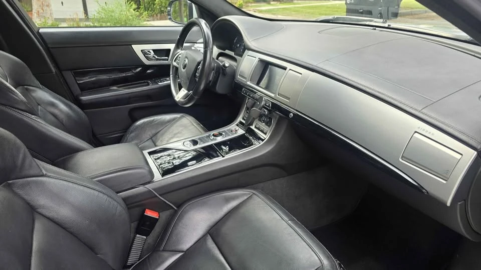 2015 Jaguar X250 XF - Image 8 of 17