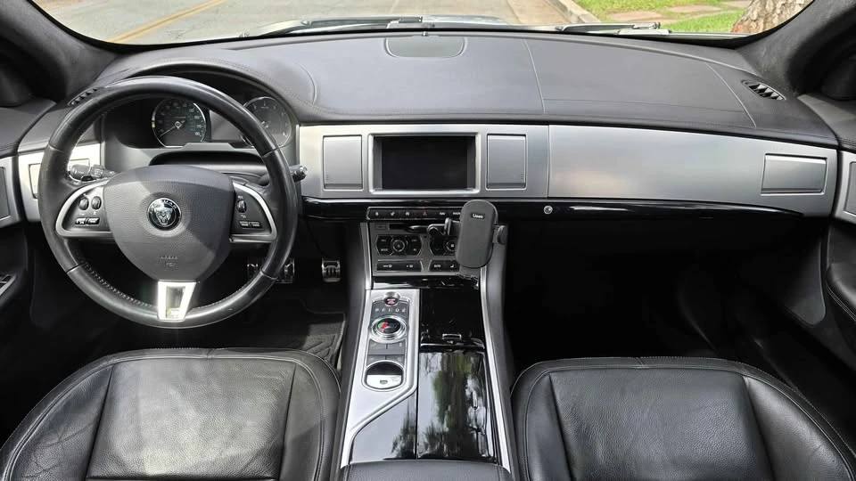 2015 Jaguar X250 XF - Image 12 of 17