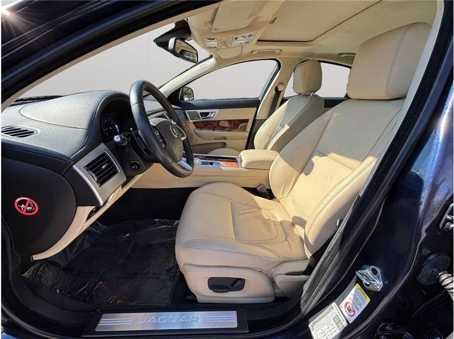 2015 Jaguar X250 XF - Image 2 of 21