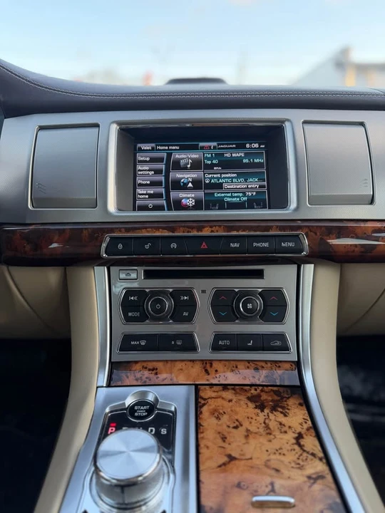 2015 Jaguar X250 XF - Image 12 of 13