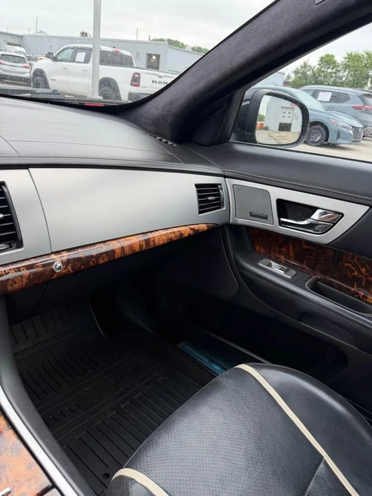 2015 Jaguar X250 XF - Image 11 of 17