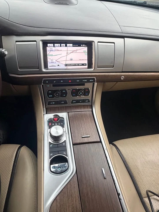 2015 Jaguar X250 XF - Image 12 of 16