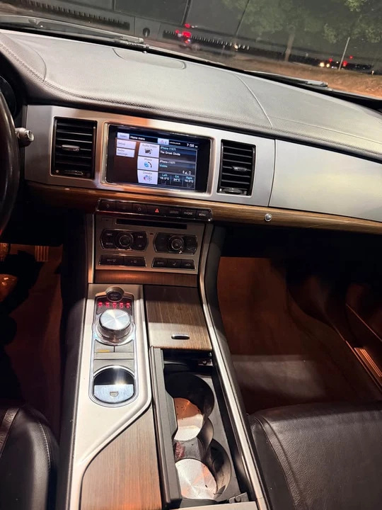 2015 Jaguar X250 XF - Image 8 of 9