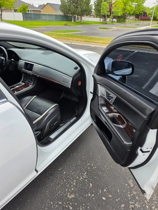 2015 Jaguar X250 XF - Image 12 of 20