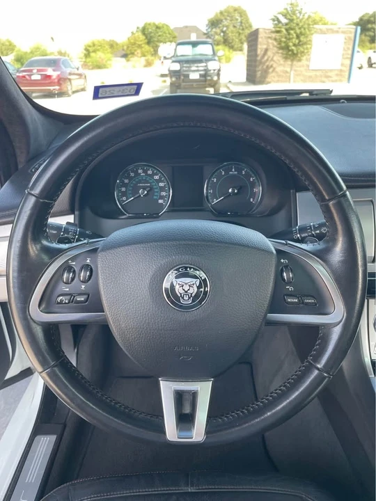 2015 Jaguar X250 XF - Image 12 of 19