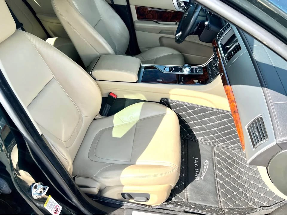2015 Jaguar X250 XF - Image 10 of 19