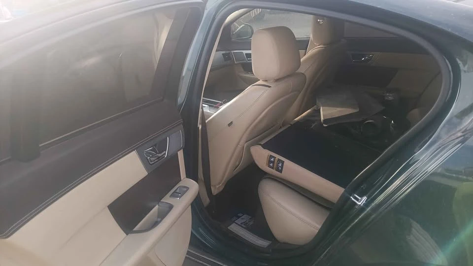 2015 Jaguar X250 XF - Image 8 of 10