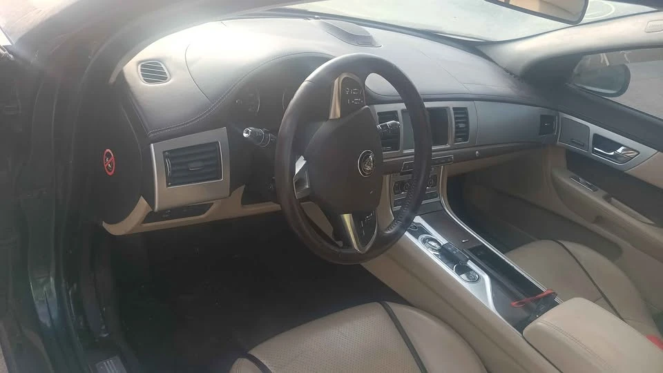 2015 Jaguar X250 XF - Image 6 of 10