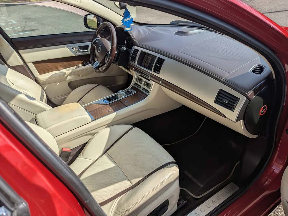 2015 Jaguar X250 XF - Image 7 of 10
