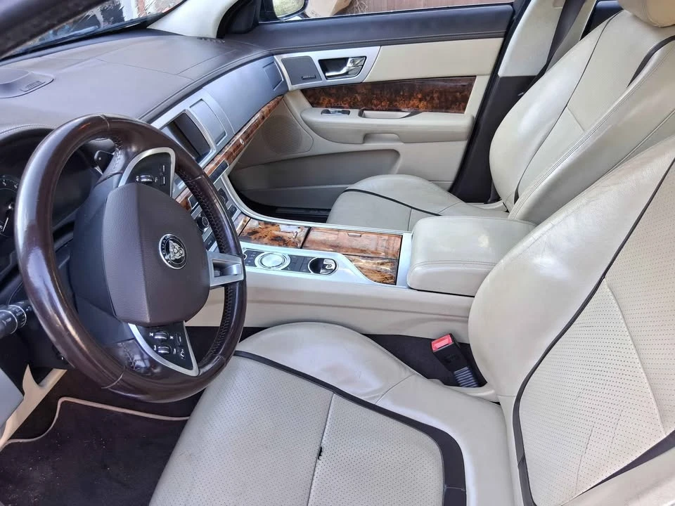 2015 Jaguar X250 XFR - Image 7 of 9