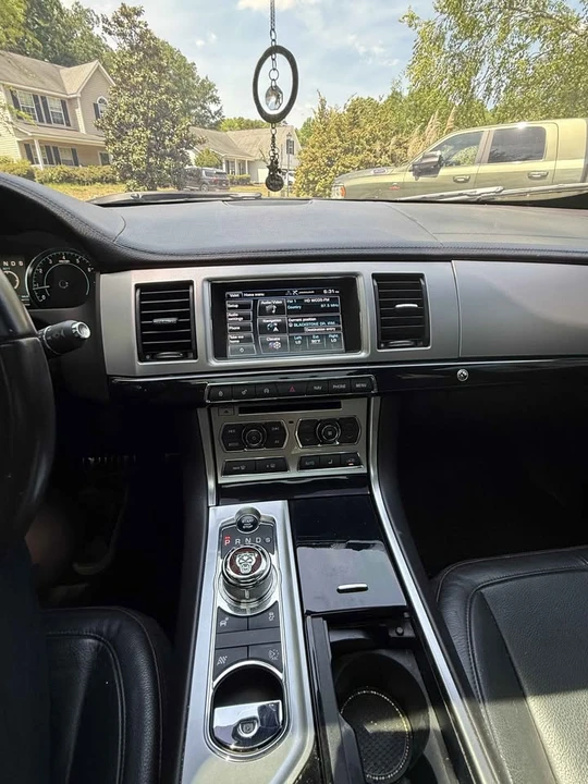 2015 Jaguar X250 XF - Image 4 of 8