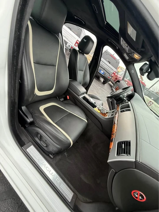 2015 Jaguar X250 XF - Image 11 of 18