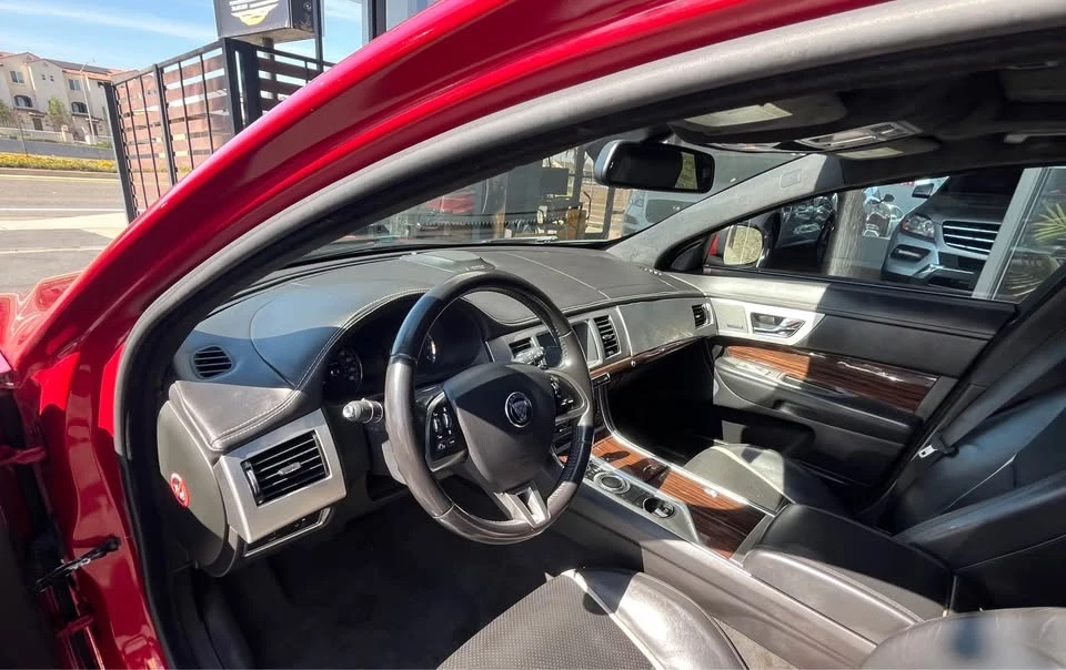 2015 Jaguar X250 XF - Image 9 of 14