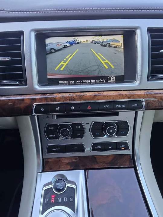 2015 Jaguar X250 XF - Image 8 of 20