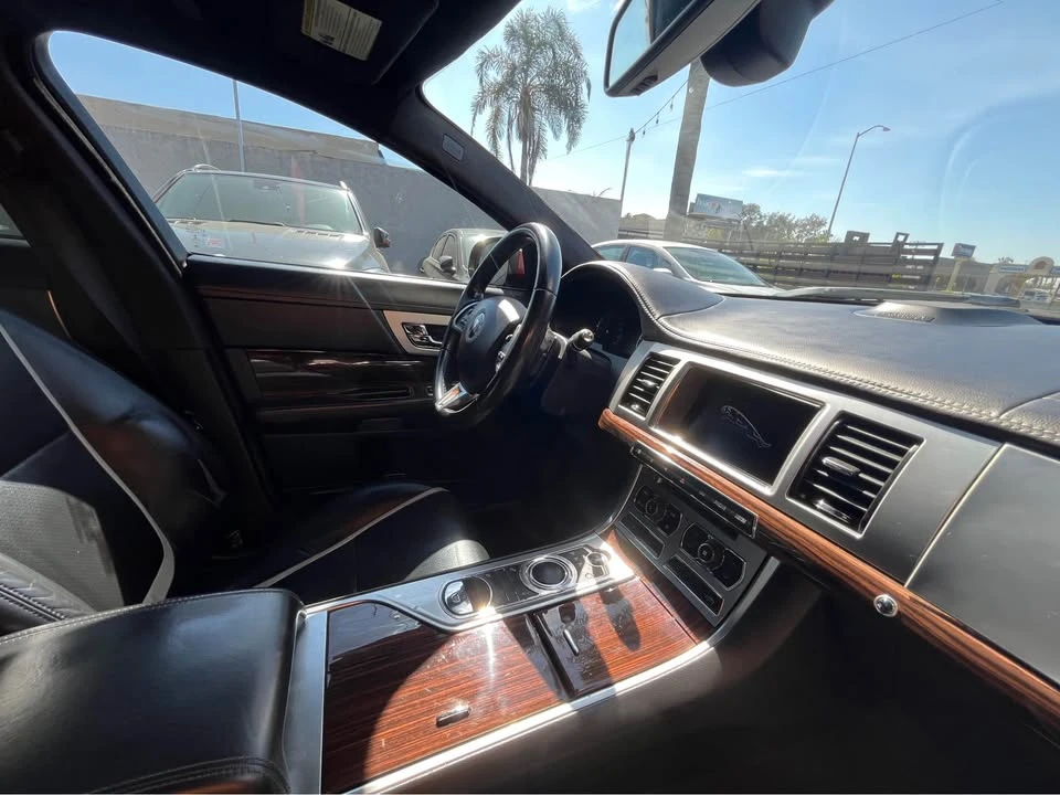 2015 Jaguar X250 XF - Image 9 of 11