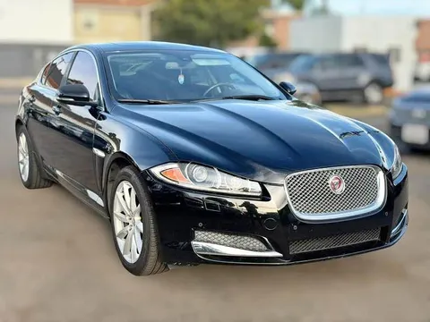 2015 Jaguar XF XF Premium Sedan 4D