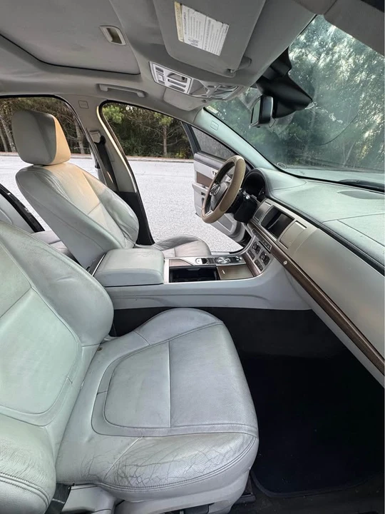 2015 Jaguar X250 XF - Image 10 of 18