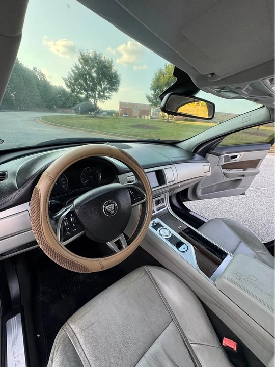 2015 Jaguar X250 XF - Image 16 of 18