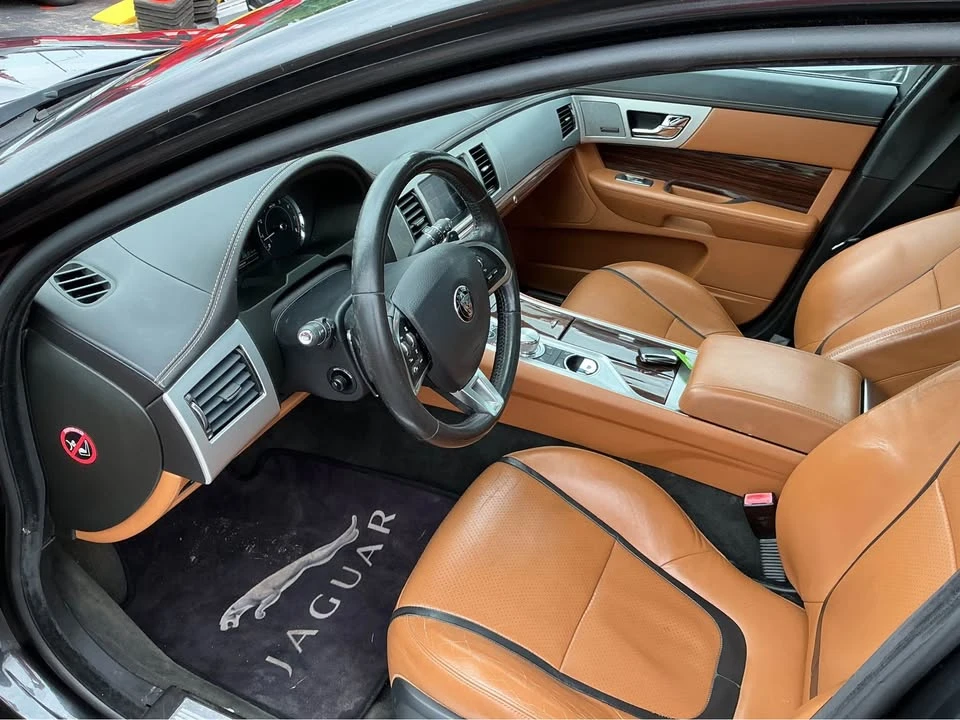 2015 Jaguar X250 XF - Image 8 of 11