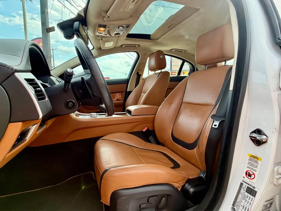 2015 Jaguar X250 XF - Image 8 of 12