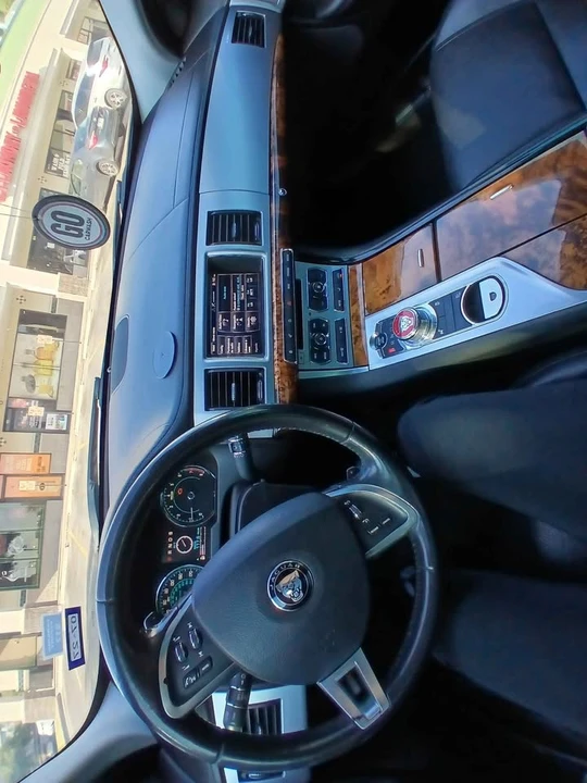 2015 Jaguar X250 XF - Image 8 of 9