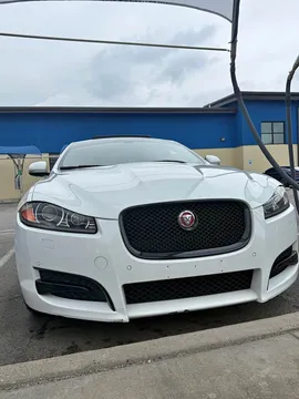 2015 Jaguar XF XF Supercharged Sedan 4D
