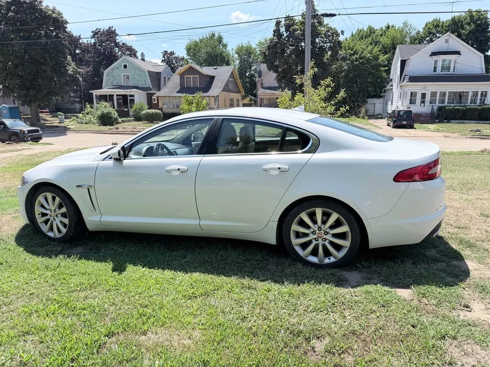 2015 Jaguar X250 XF - Image 5 of 8