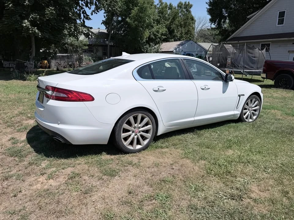 2015 Jaguar X250 XF - Image 6 of 8