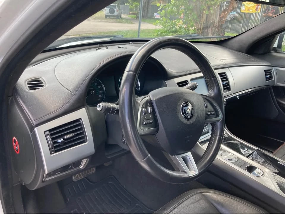 2015 Jaguar X250 XF - Image 8 of 15