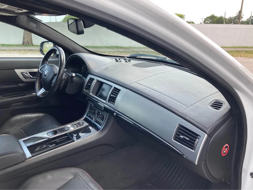 2015 Jaguar X250 XF - Image 9 of 15