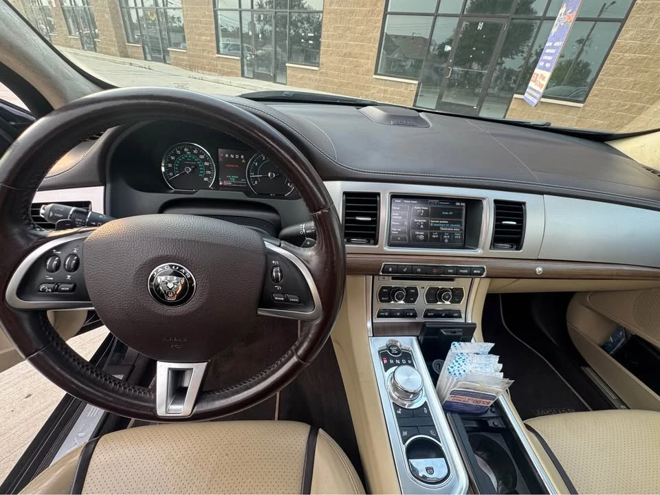 2015 Jaguar X250 XF - Image 8 of 10