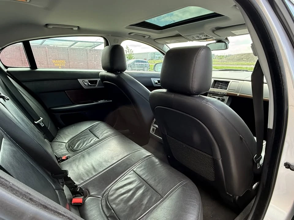 2015 Jaguar X250 XFR - Image 11 of 17