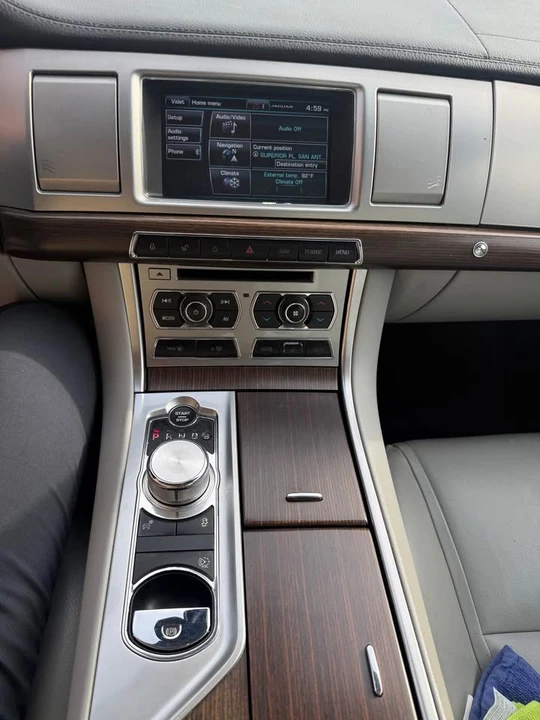 2015 Jaguar X250 XF - Image 10 of 10