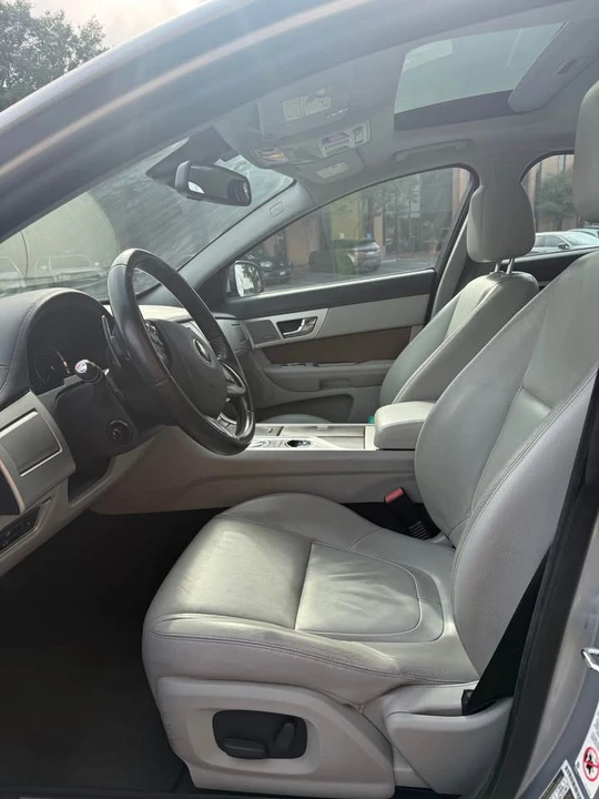 2015 Jaguar X250 XF - Image 8 of 10