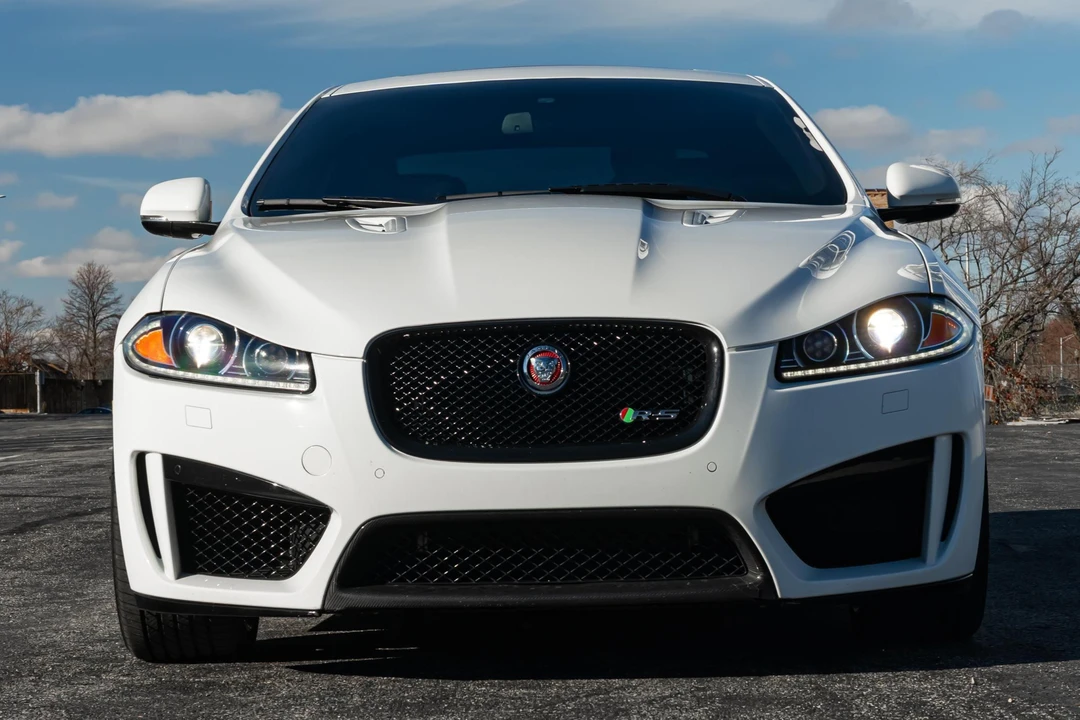 2015 Jaguar X250 XFR - Image 2 of 31
