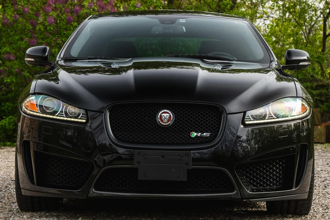 2015 Jaguar X250 XFR - Image 2 of 31