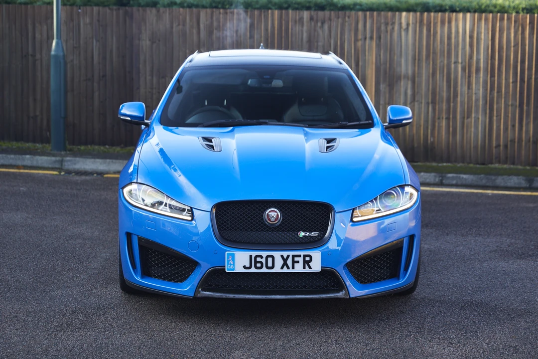 2015 Jaguar X250 XFR - Image 2 of 31