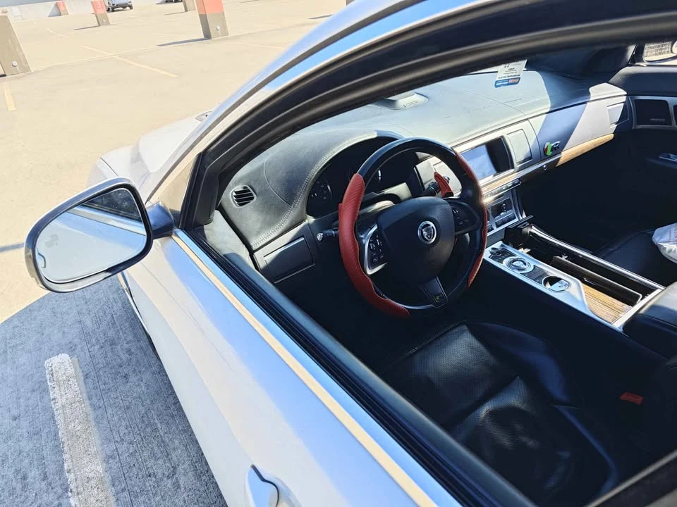 2015 Jaguar X250 XFR - Image 5 of 10