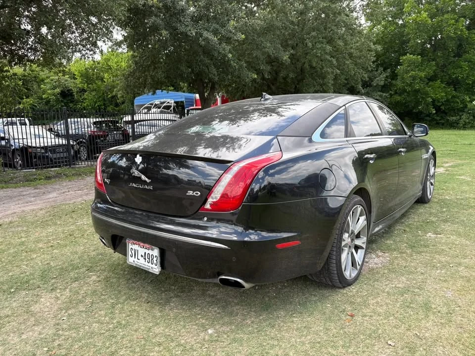 2015 Jaguar X351 XJ - Image 8 of 9