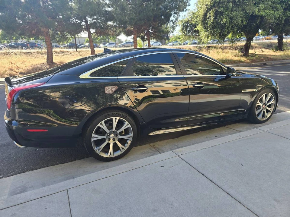 2015 Jaguar X351 XJ - Image 4 of 12