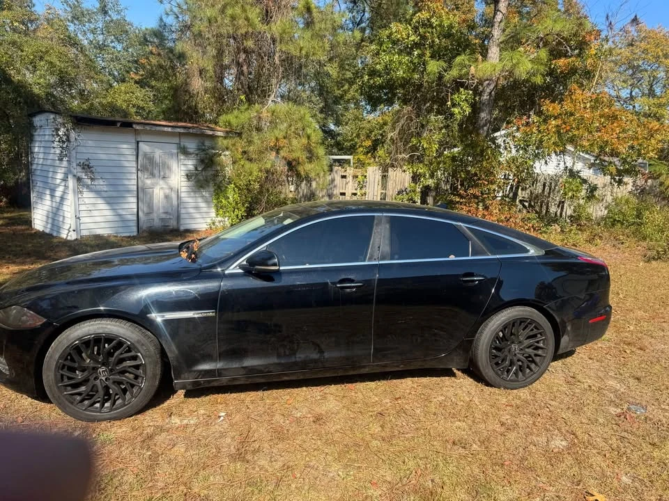 2015 Jaguar X351 XJ - Image 3 of 4