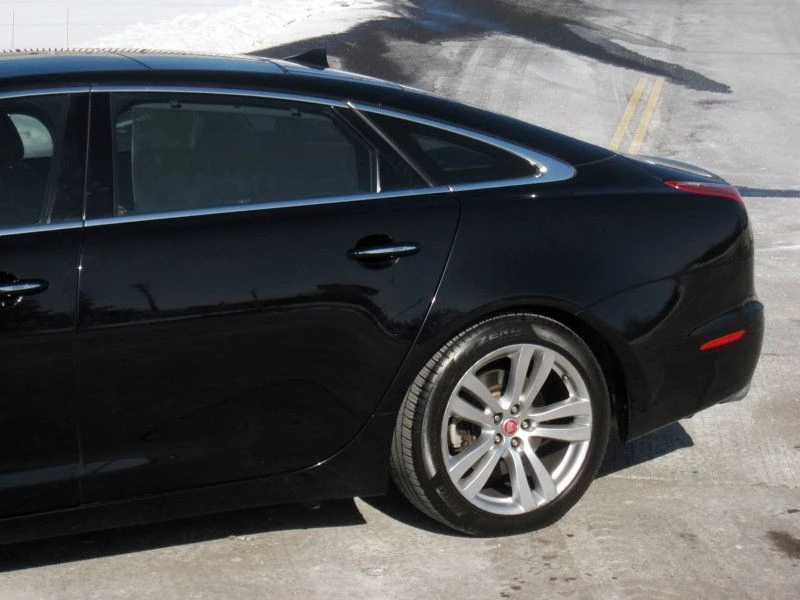 2015 Jaguar X351 XJ - Image 8 of 12