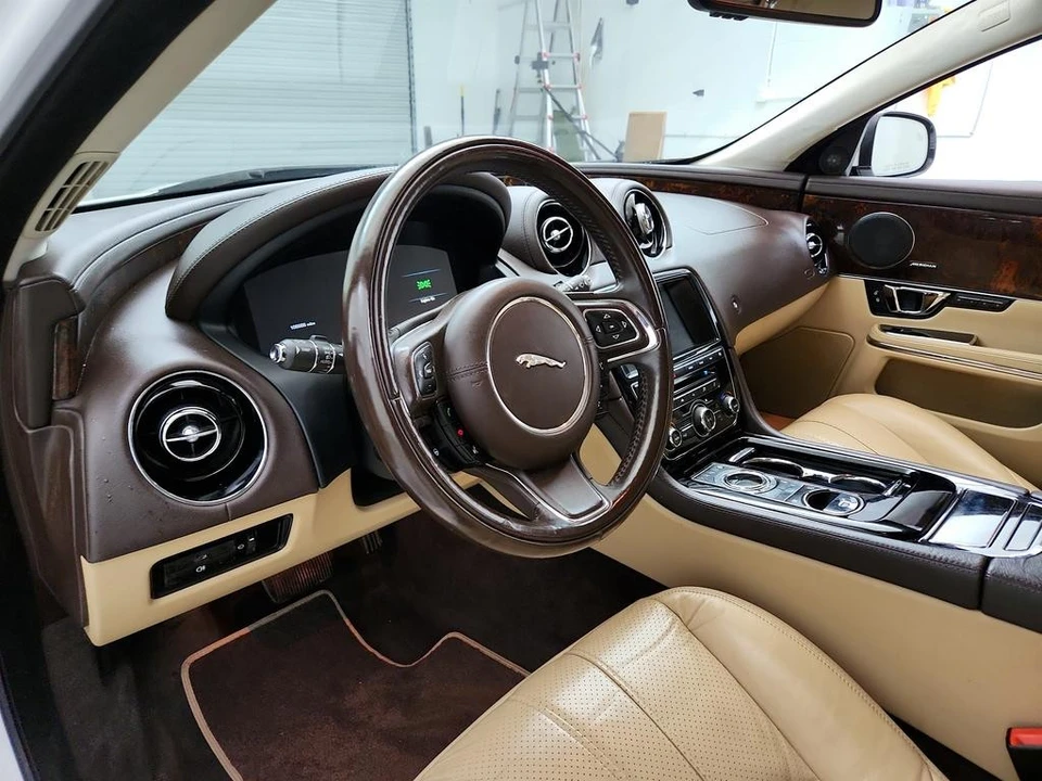2015 Jaguar X351 XJ - Image 13 of 21