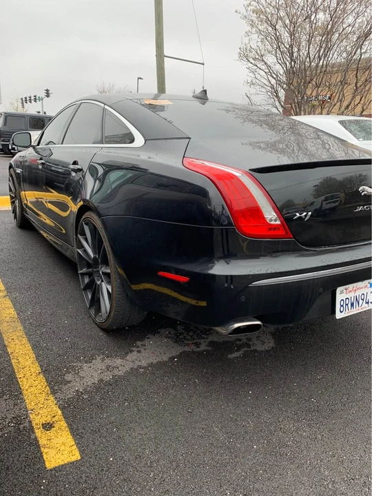2015 Jaguar X351 XJ - Image 5 of 10
