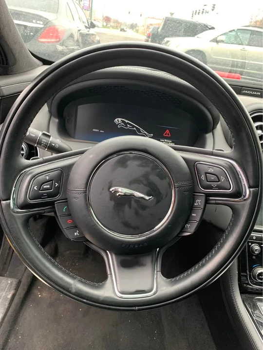 2015 Jaguar X351 XJ - Image 8 of 10