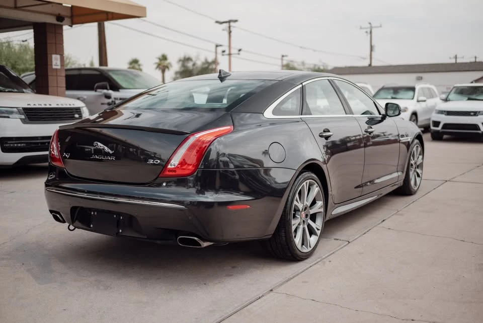 2015 Jaguar X351 XJ - Image 4 of 18