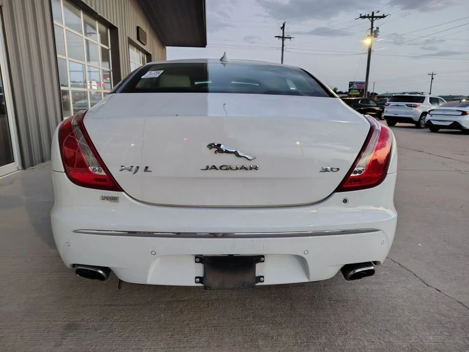 2015 Jaguar X351 XJ - Image 5 of 12