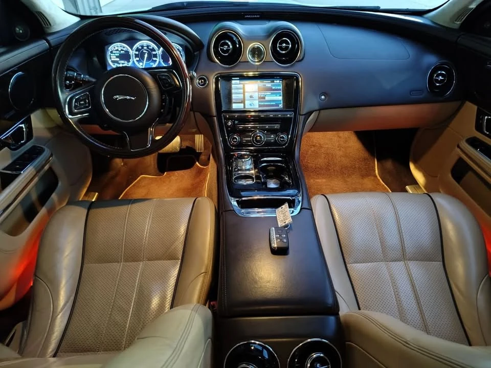 2015 Jaguar X351 XJ - Image 8 of 12