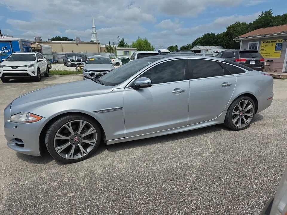 2015 Jaguar X351 XJ - Image 3 of 17