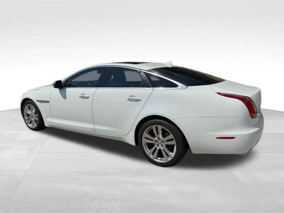 2015 Jaguar X351 XJ - Image 9 of 20